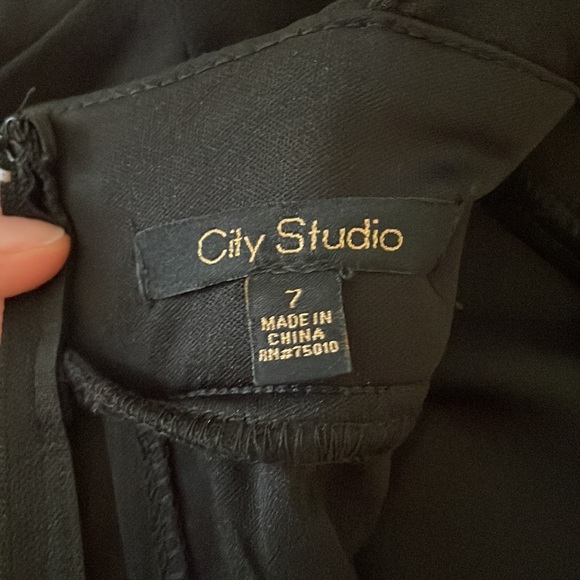 City Studio Black Dress. Size 7 - Picture 4 of 4